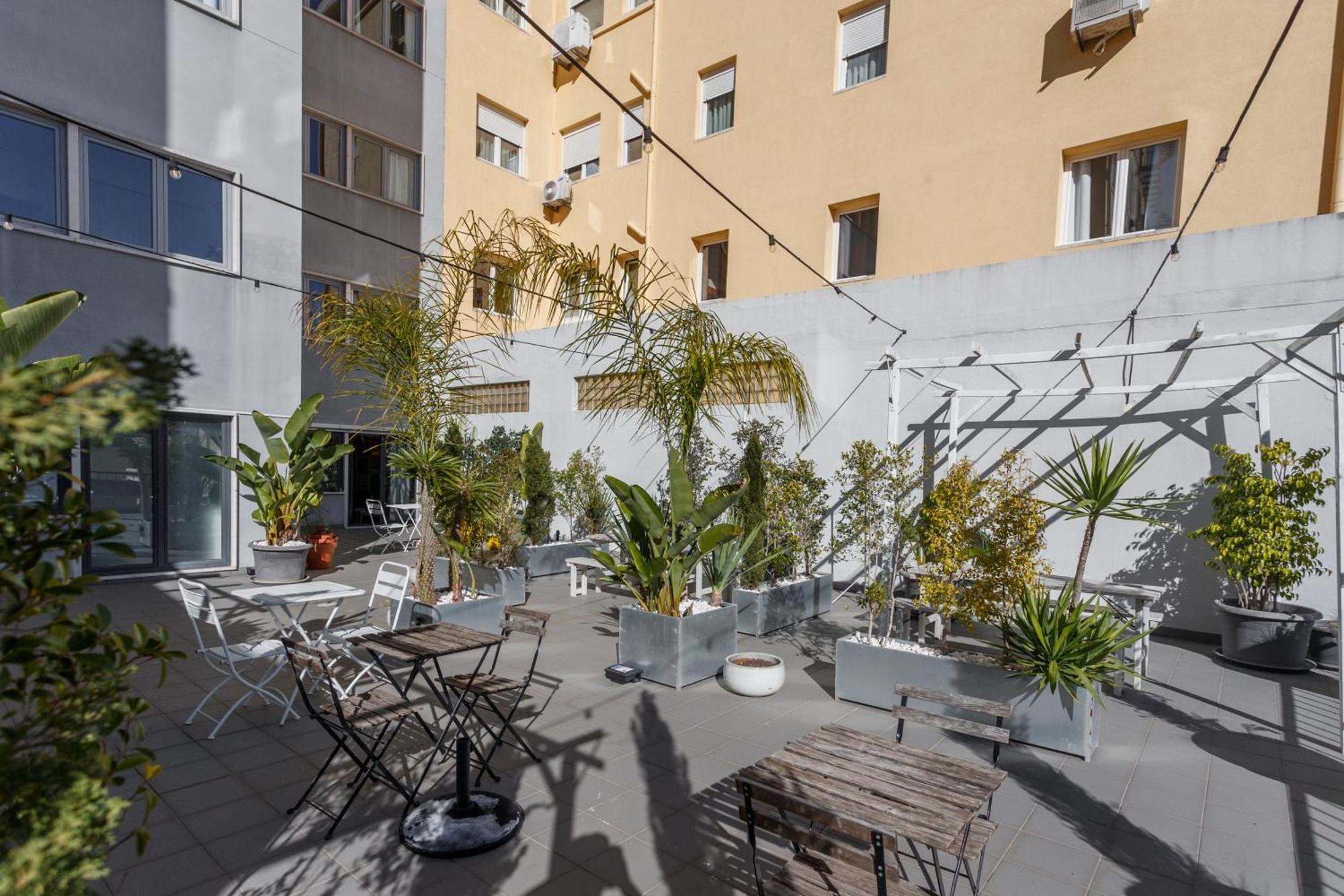 Neegroni Balcony In Lisbon - By Misha'S Place 1A Extérieur photo